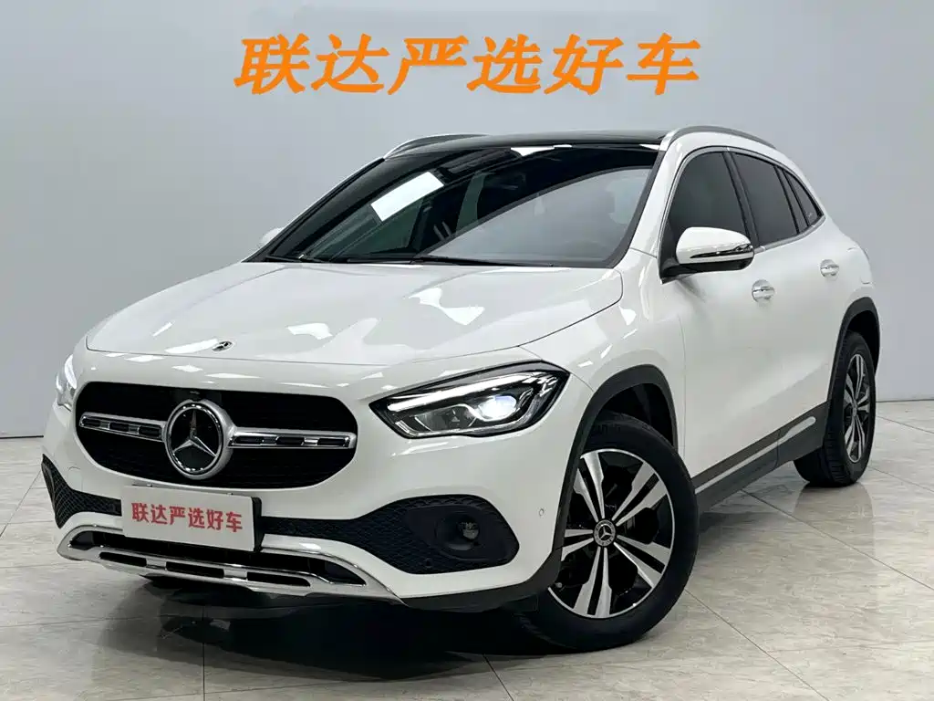 Mercedes-Benz GLA 2021