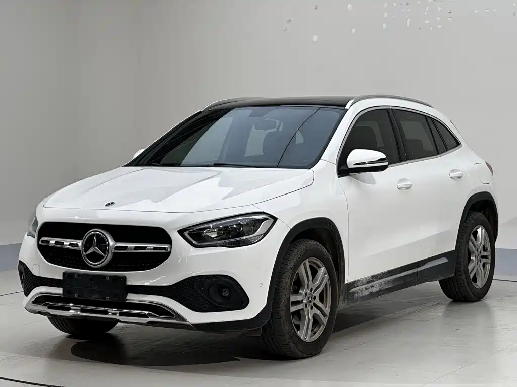 Mercedes-Benz GLA 2021