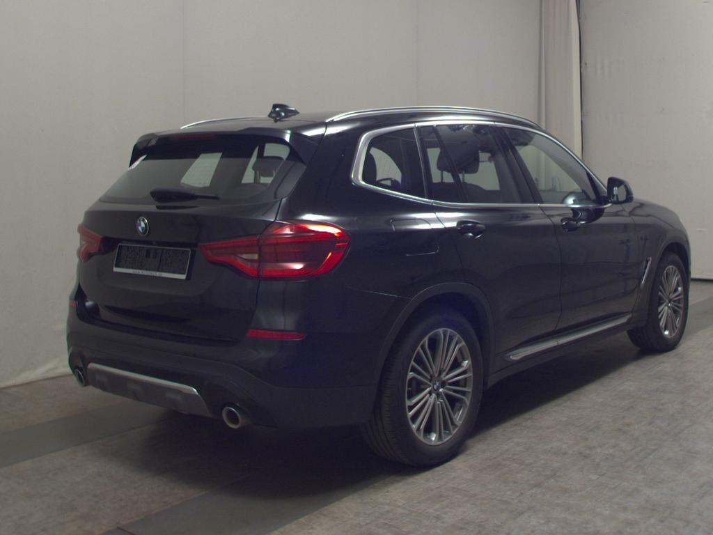 BMW X3 2021