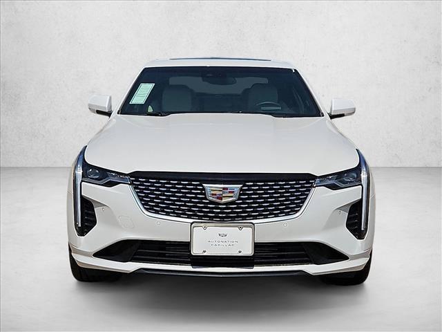 Cadillac CT4 2025
