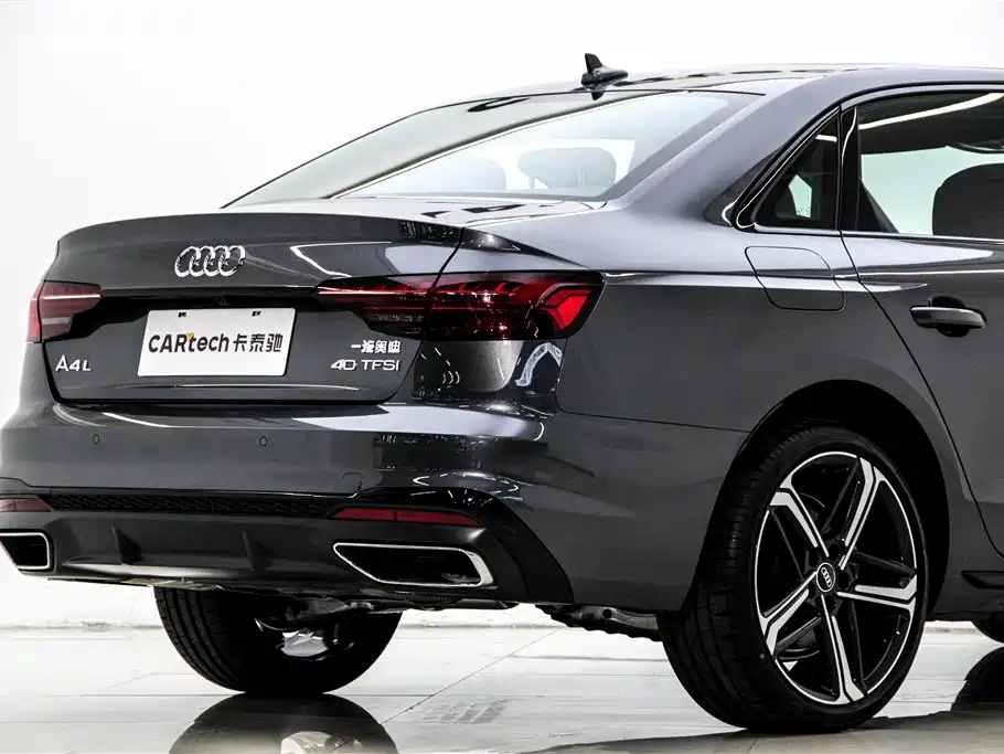 Audi A4 2025
