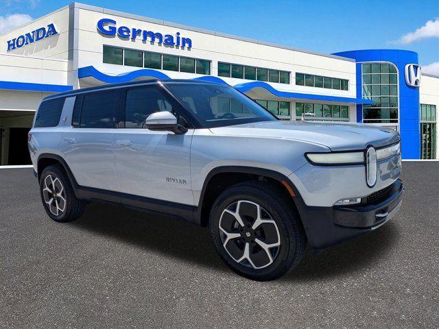 Rivian R1S 2024