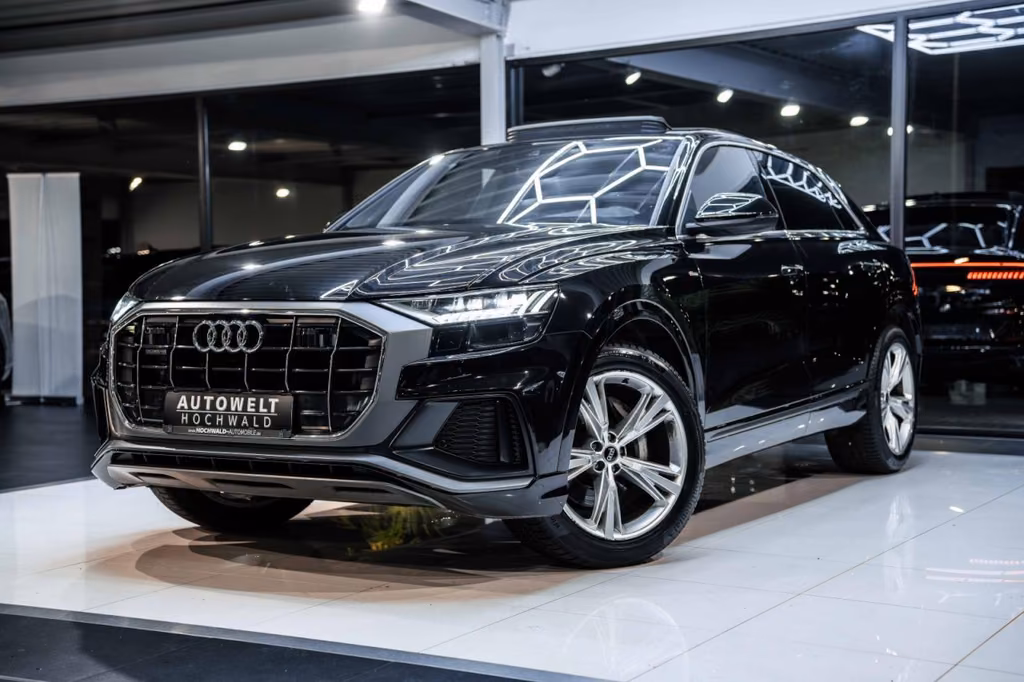 Audi Q8 2023