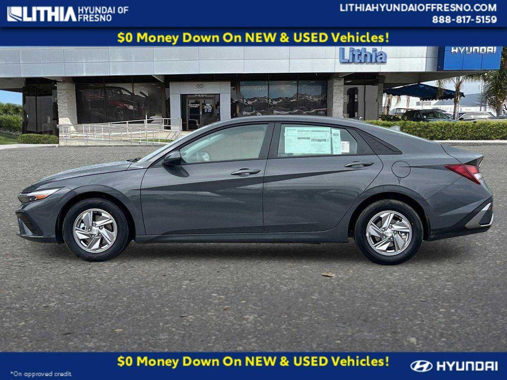 Hyundai Elantra 2025