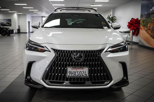 Lexus NX 2024