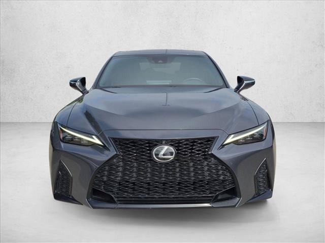 Lexus IS 2023