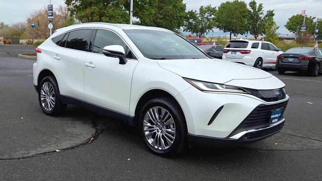 Toyota Venza 2021