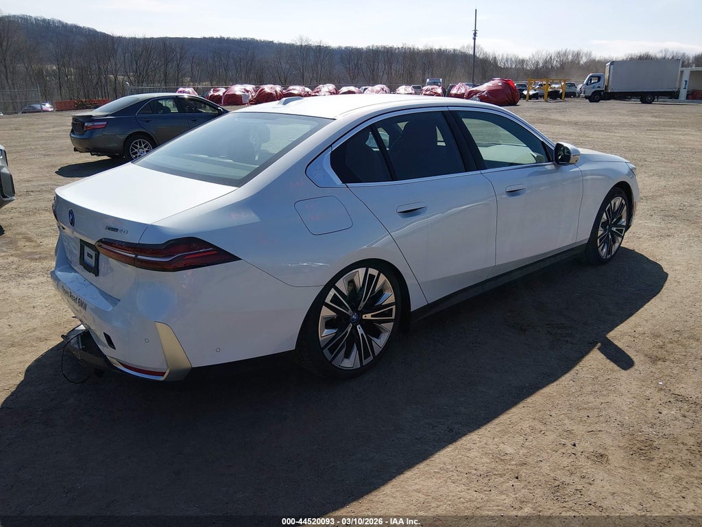 BMW i5 2025