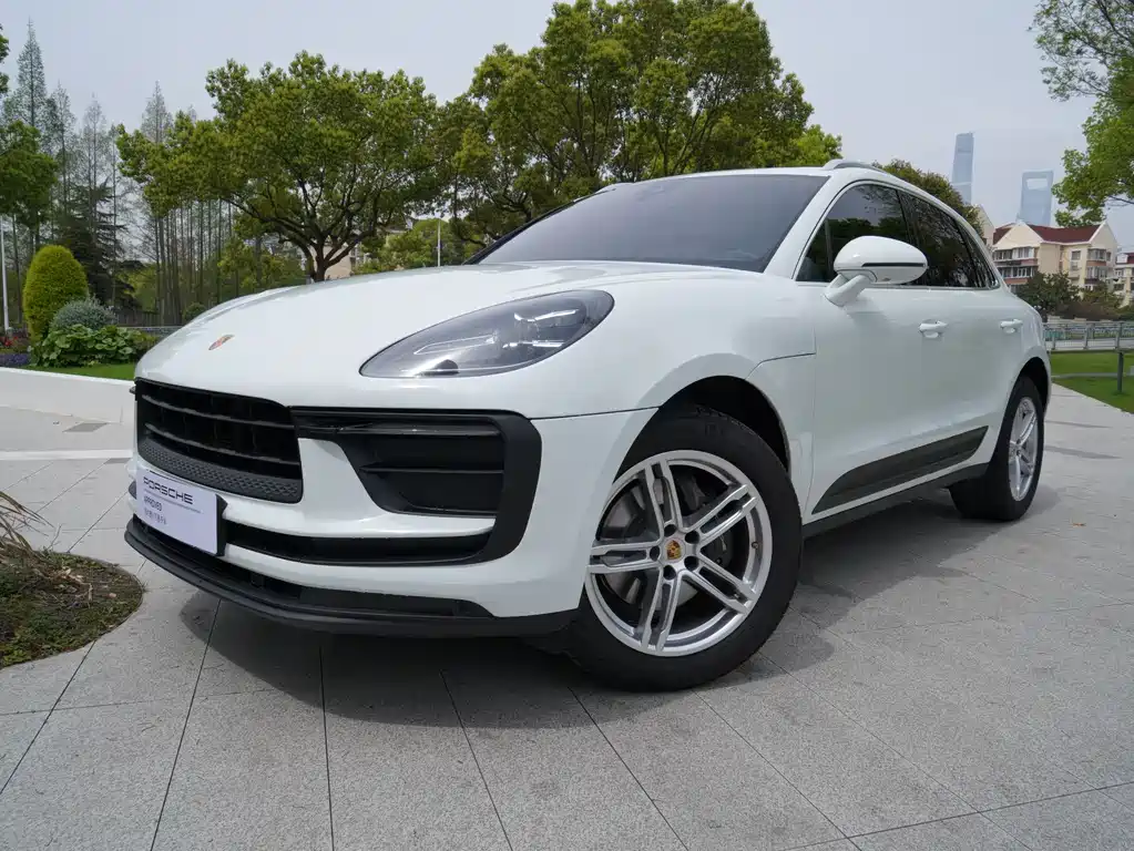 Porsche Macan 2024