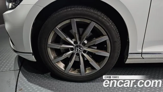 Volkswagen Passat 2022
