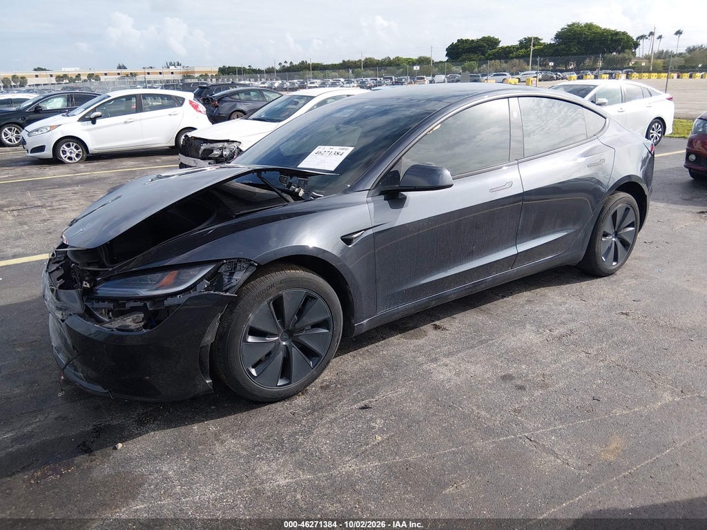 Tesla Model 3 2025