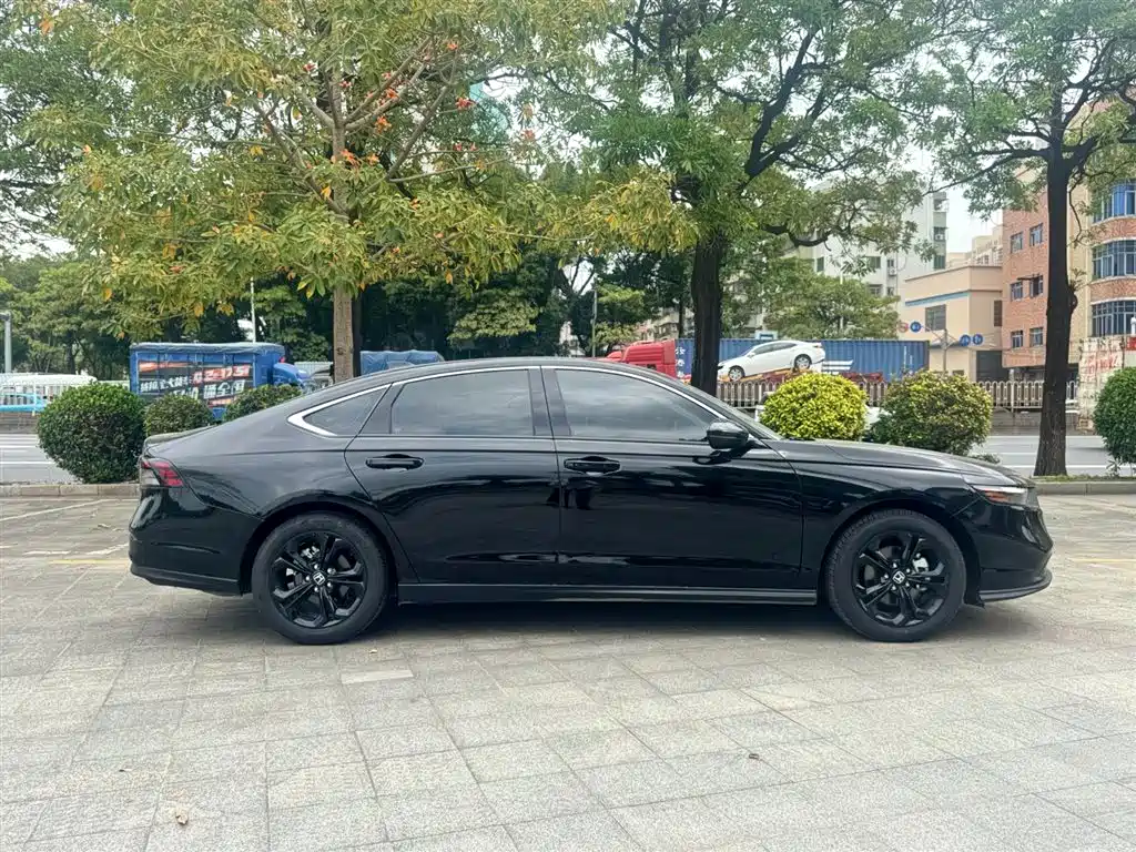 Honda Accord 2024
