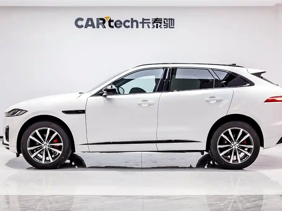 Jaguar F-Pace 2024