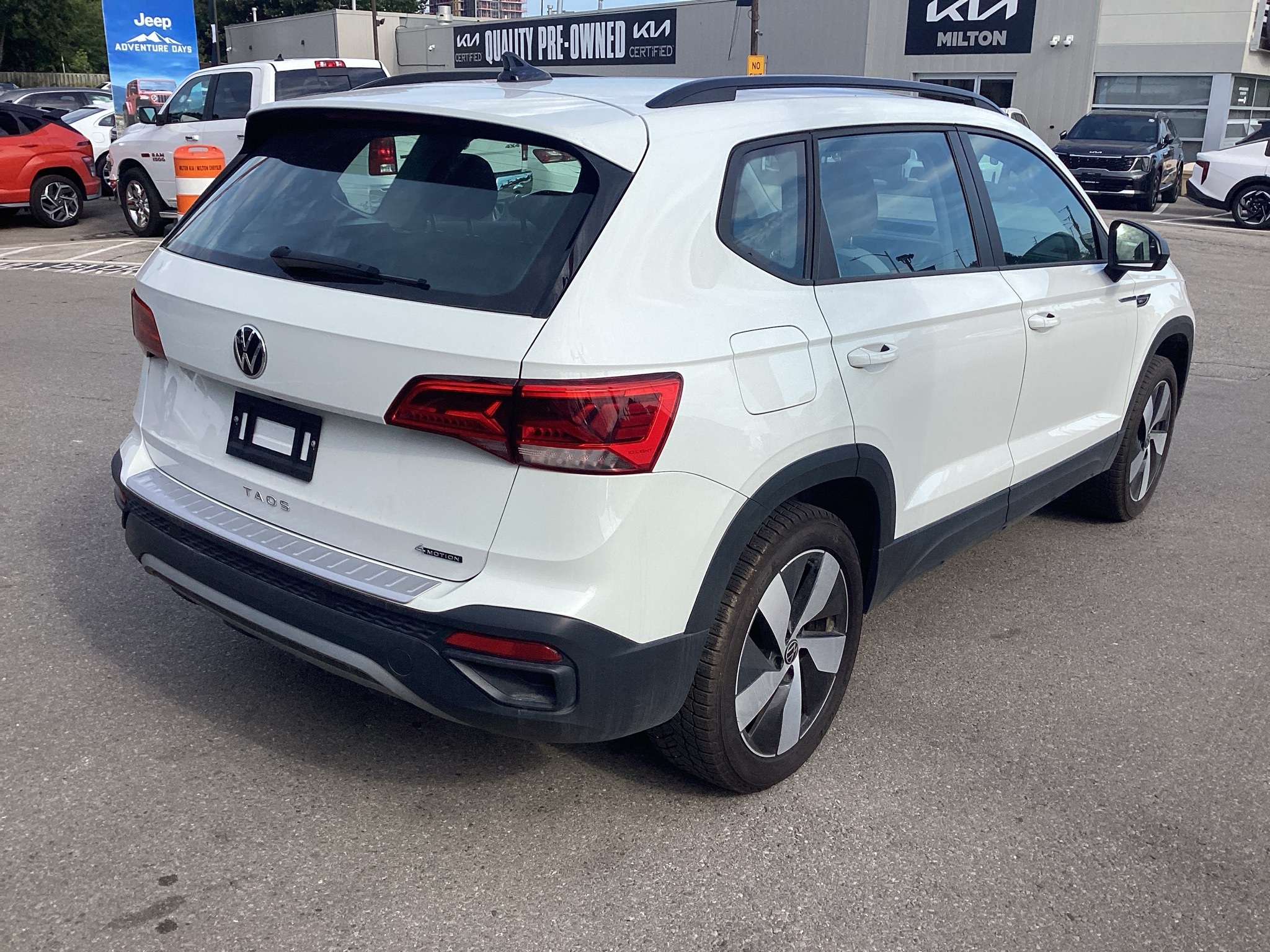 Volkswagen Taos 2024