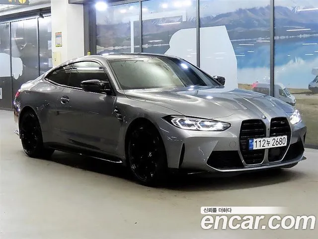 BMW M4 2023