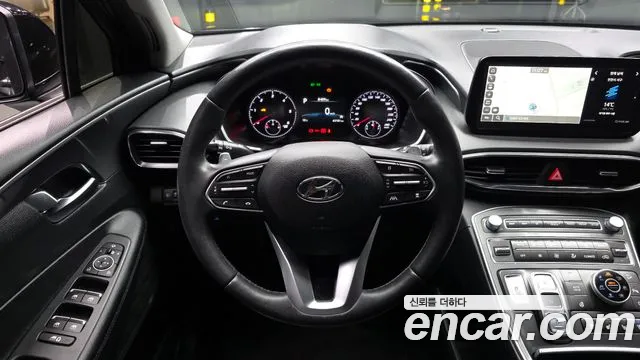Hyundai Santa Fe 2023