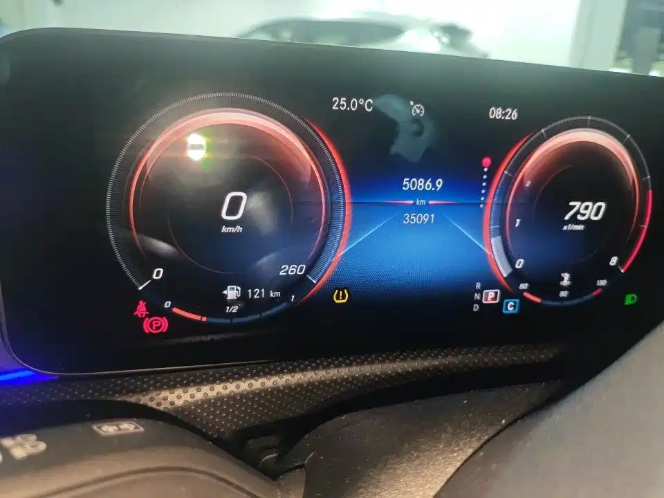 Mercedes-Benz CLA 2021