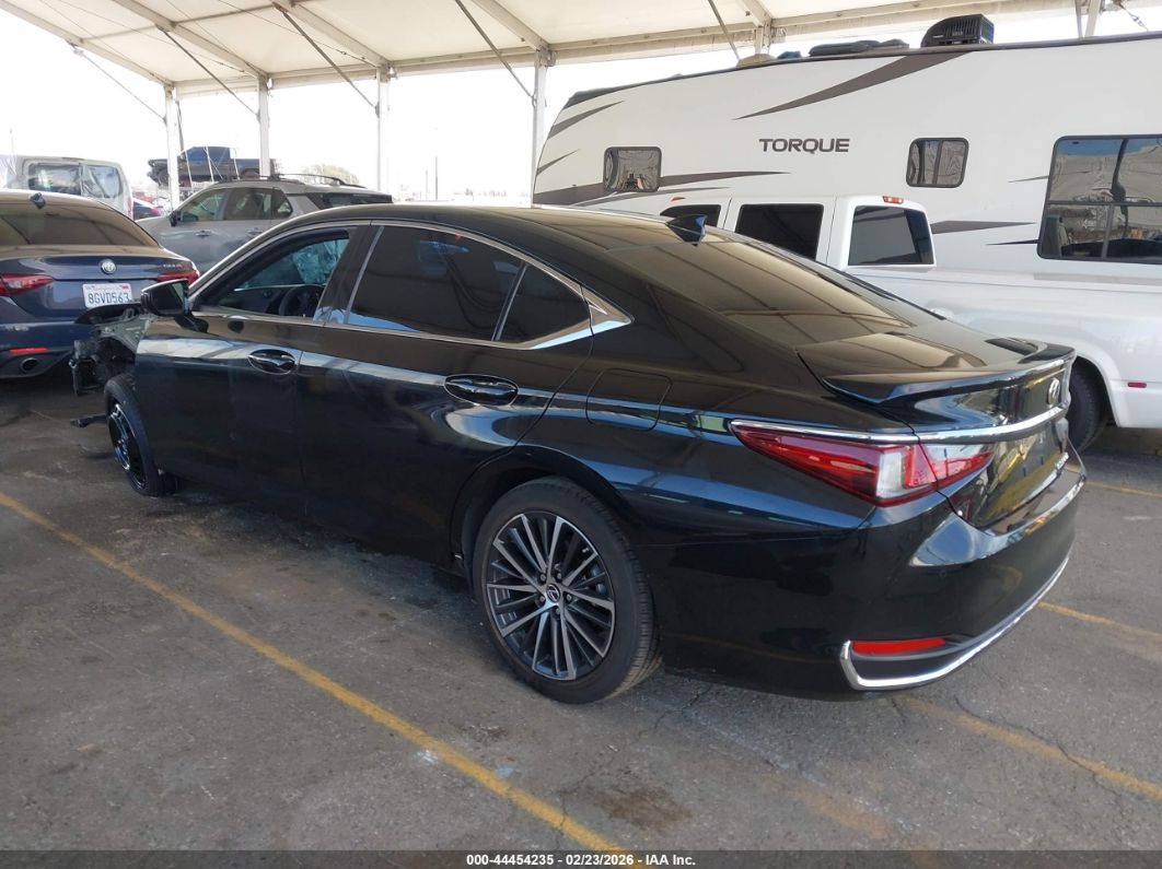 Lexus ES 2023
