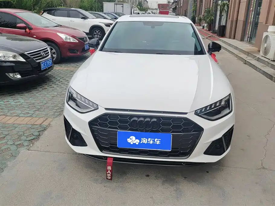 Audi A4 2021