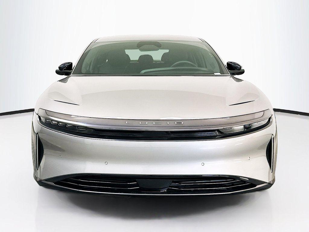 Lucid Air 2024