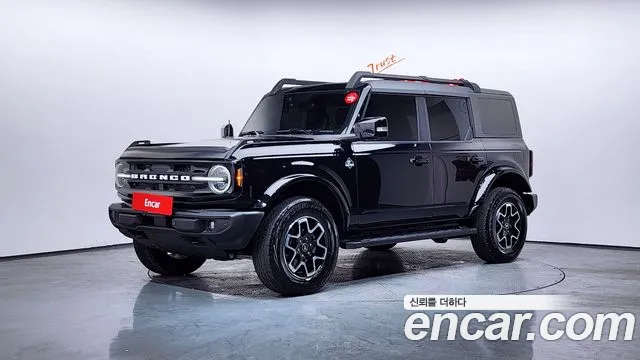 Ford Bronco 2023
