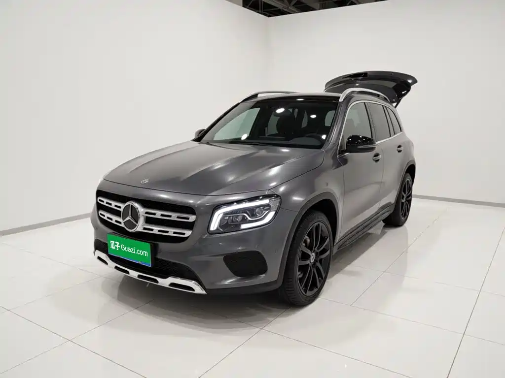 Mercedes-Benz GLB 2024