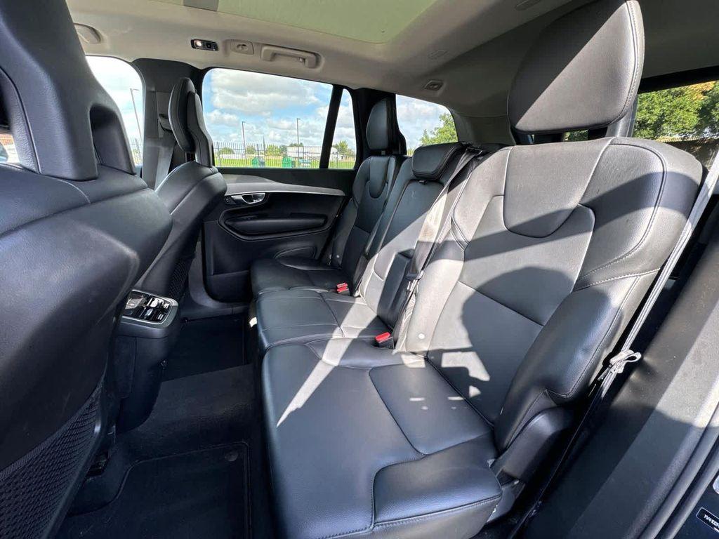 Volvo XC90 2021