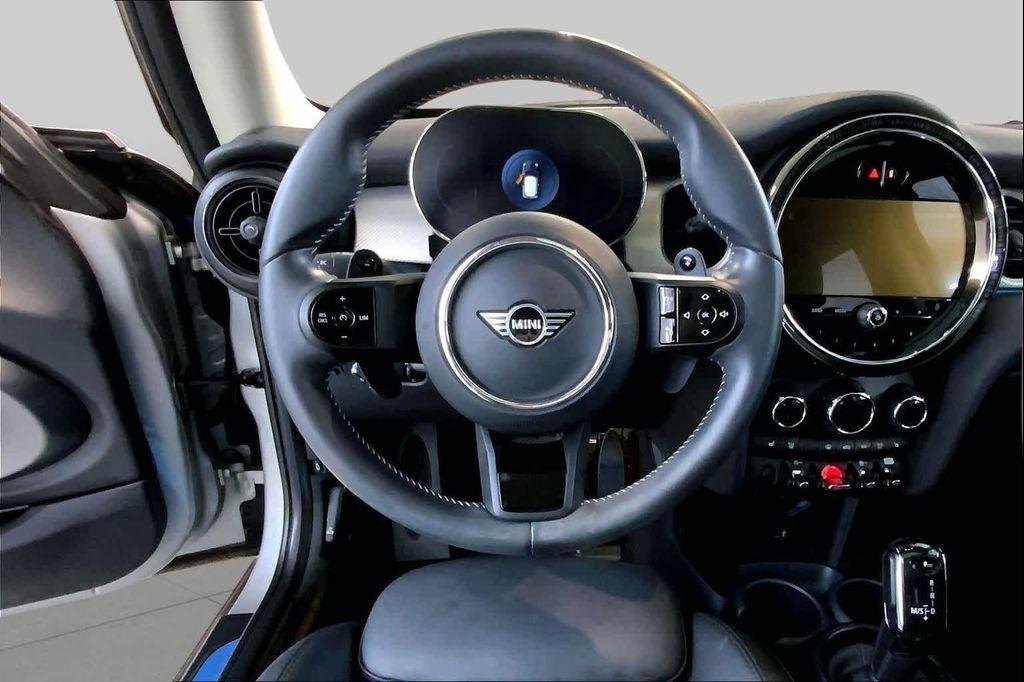Mini Hardtop 2024