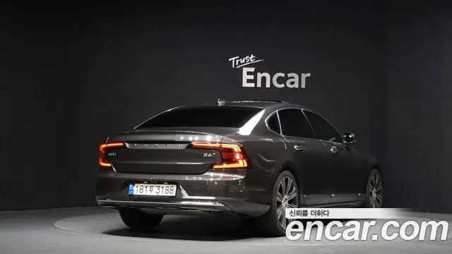 Volvo S90 2021