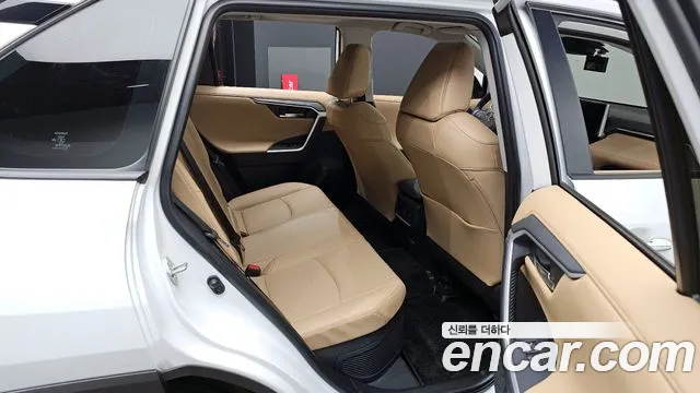 Toyota RAV4 2024