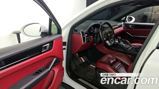 Porsche Cayenne 2020