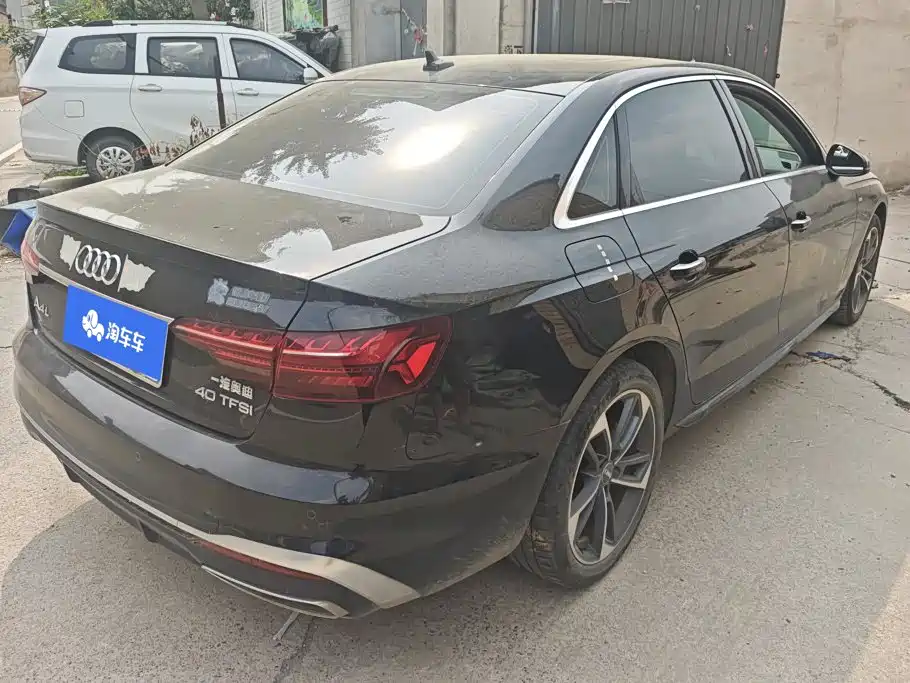 Audi A4 2021