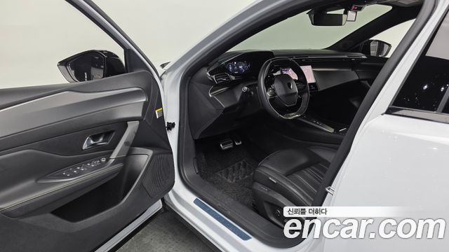 Peugeot 408 2024