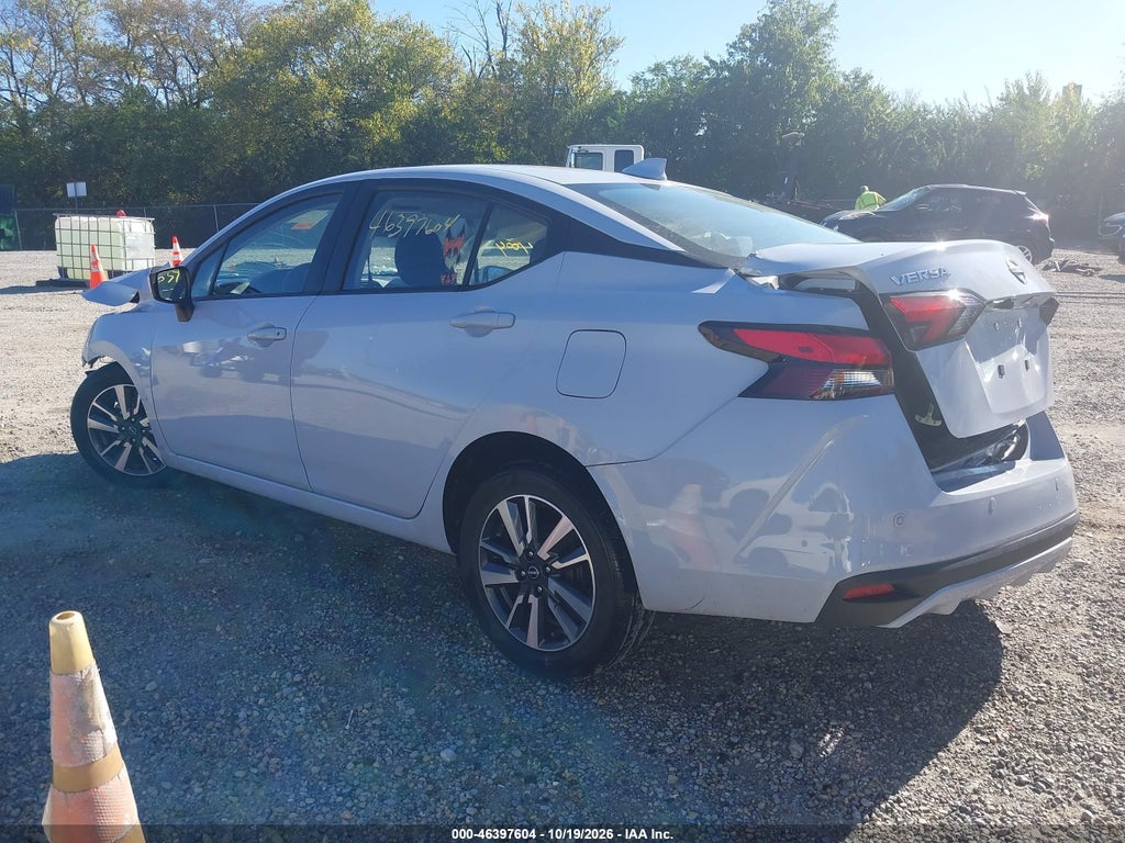 Nissan Versa 2025