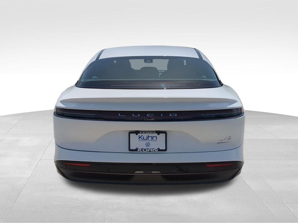 Lucid Air 2024