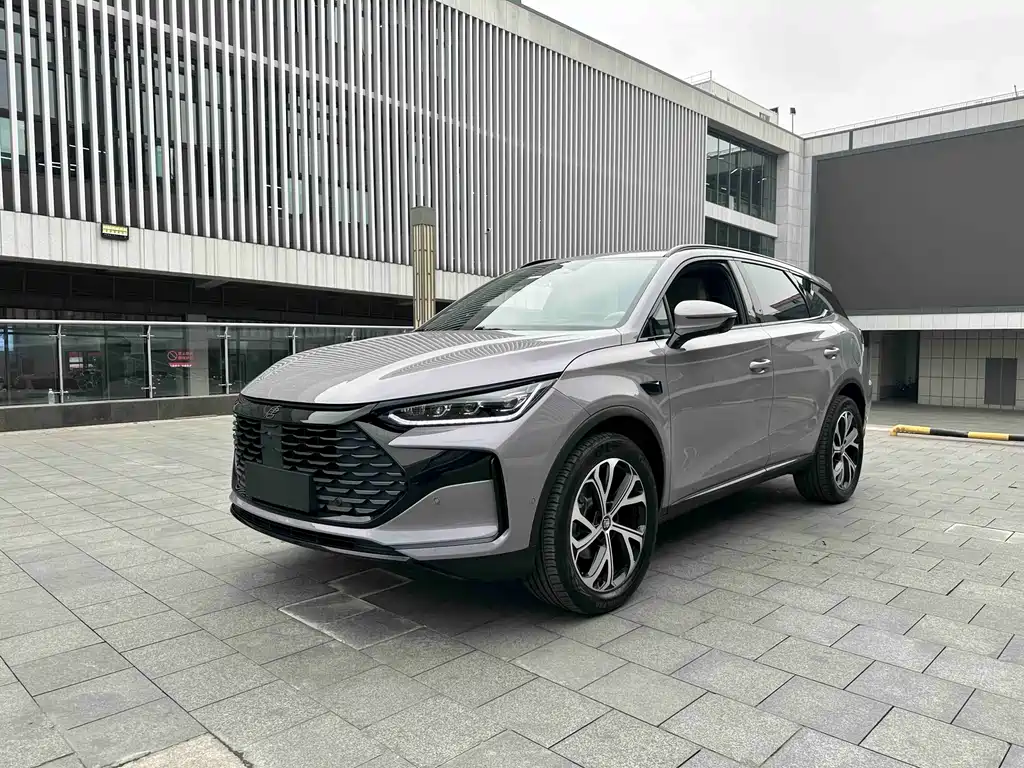 BYD Tang 2025
