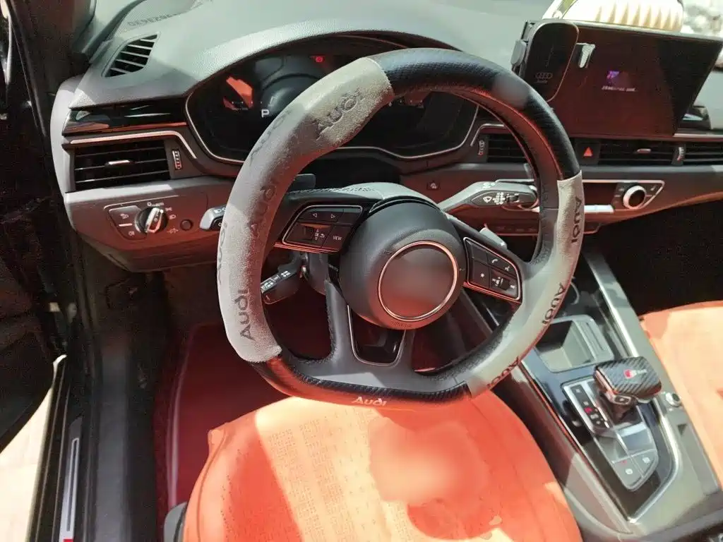 Audi A4 2023