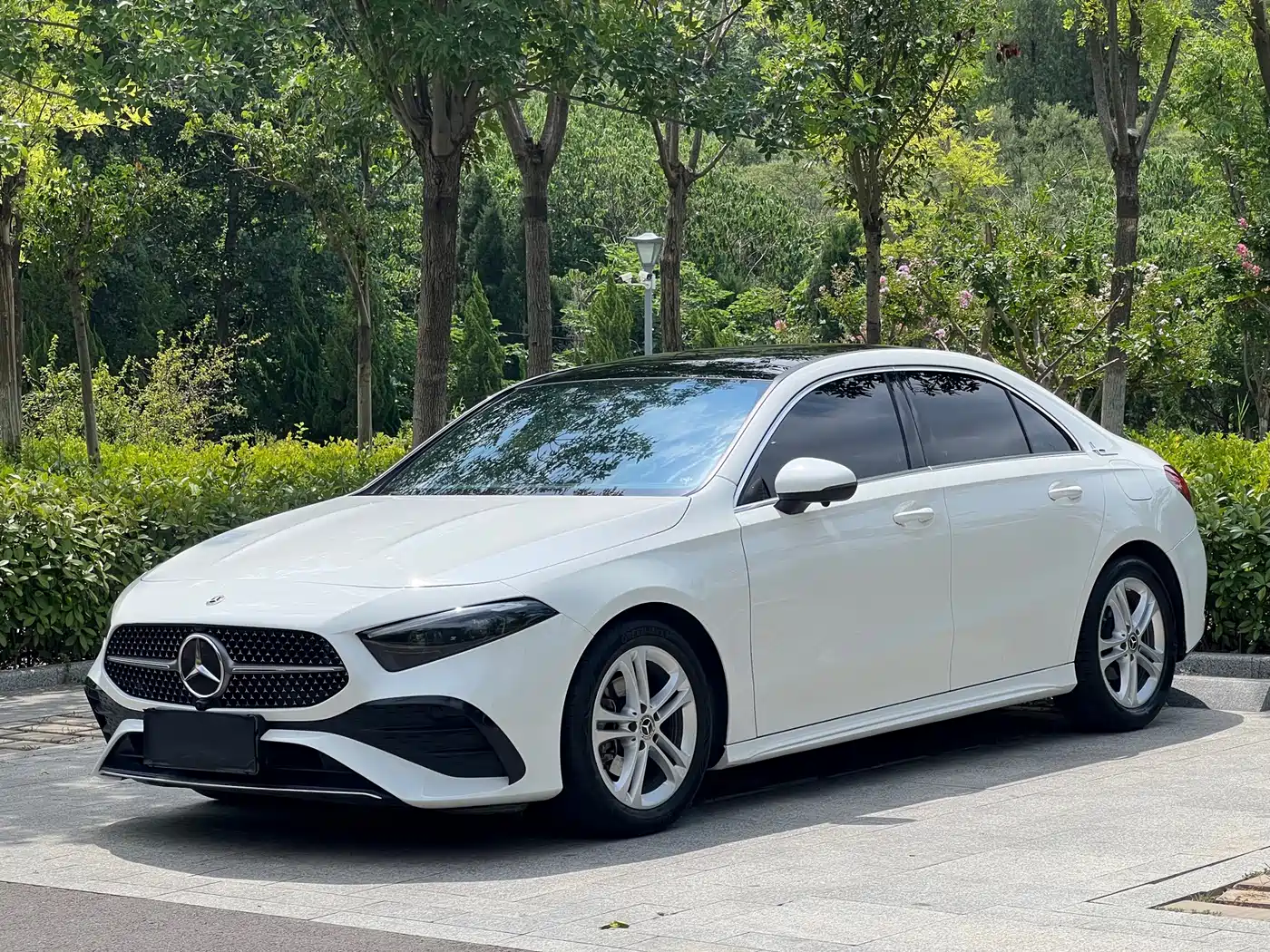 Mercedes-Benz A-Класс 2023