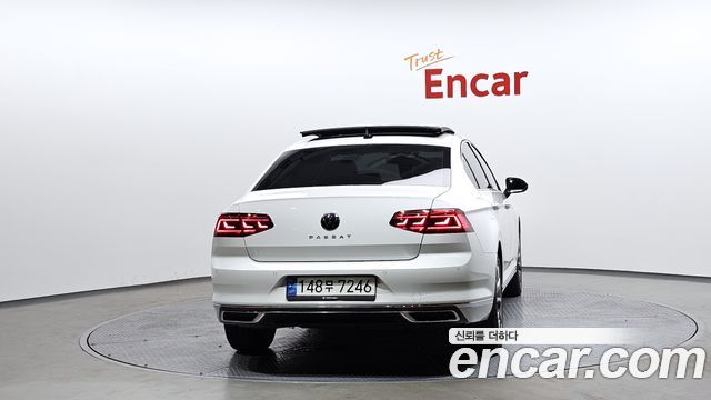 Volkswagen Passat 2021