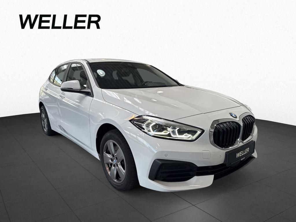 BMW 118 2023