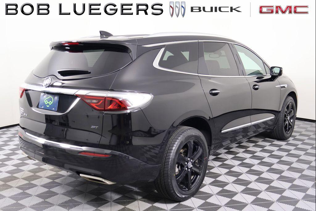 Buick Enclave 2023