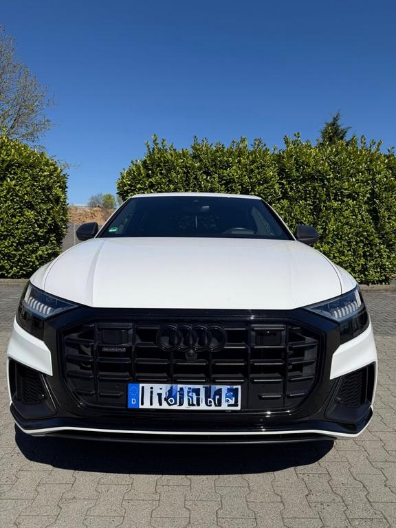 Audi Q8 2022