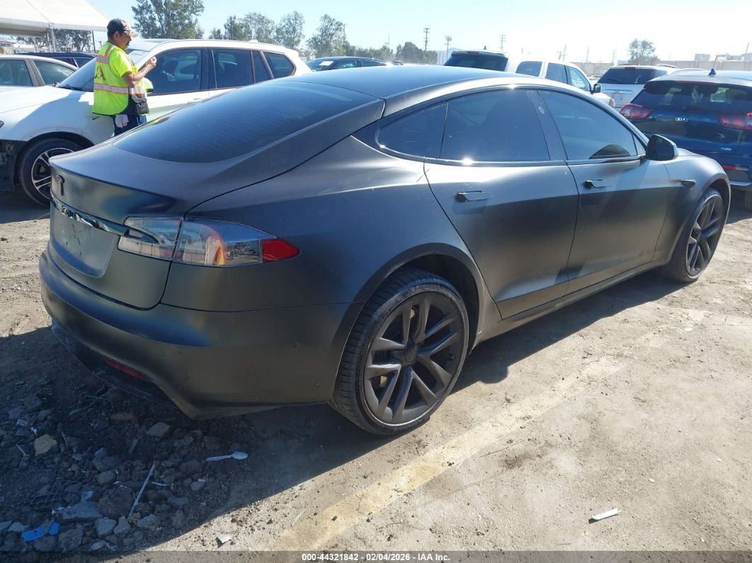 Tesla Model S 2021