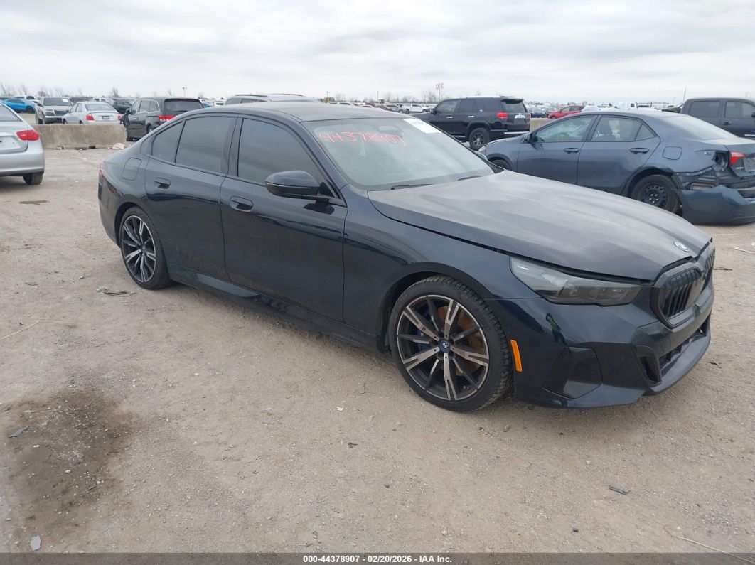BMW 550 2025