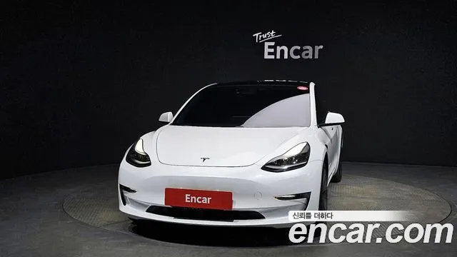 Tesla Model 3 2021