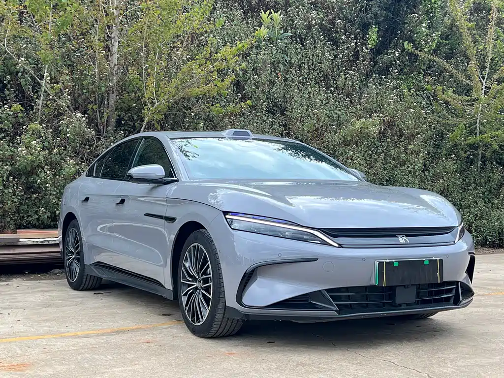 BYD Han 2025