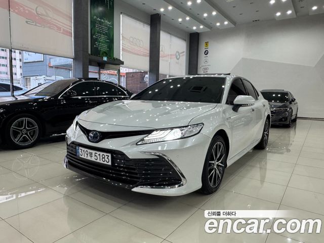 Toyota Camry 2024