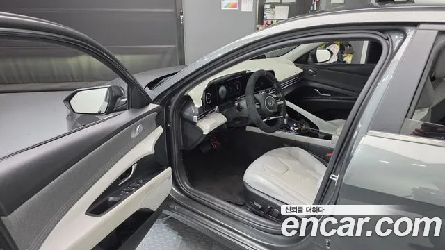 Hyundai Avante 2020