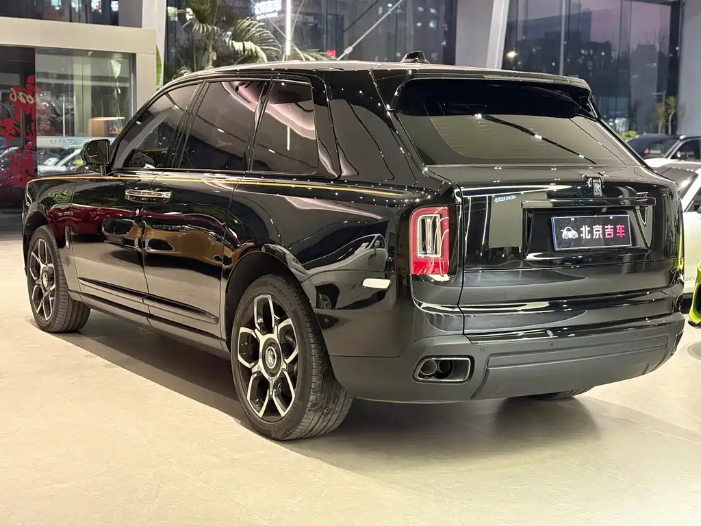 Rolls-Royce Cullinan 2022