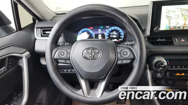 Toyota RAV4 2025